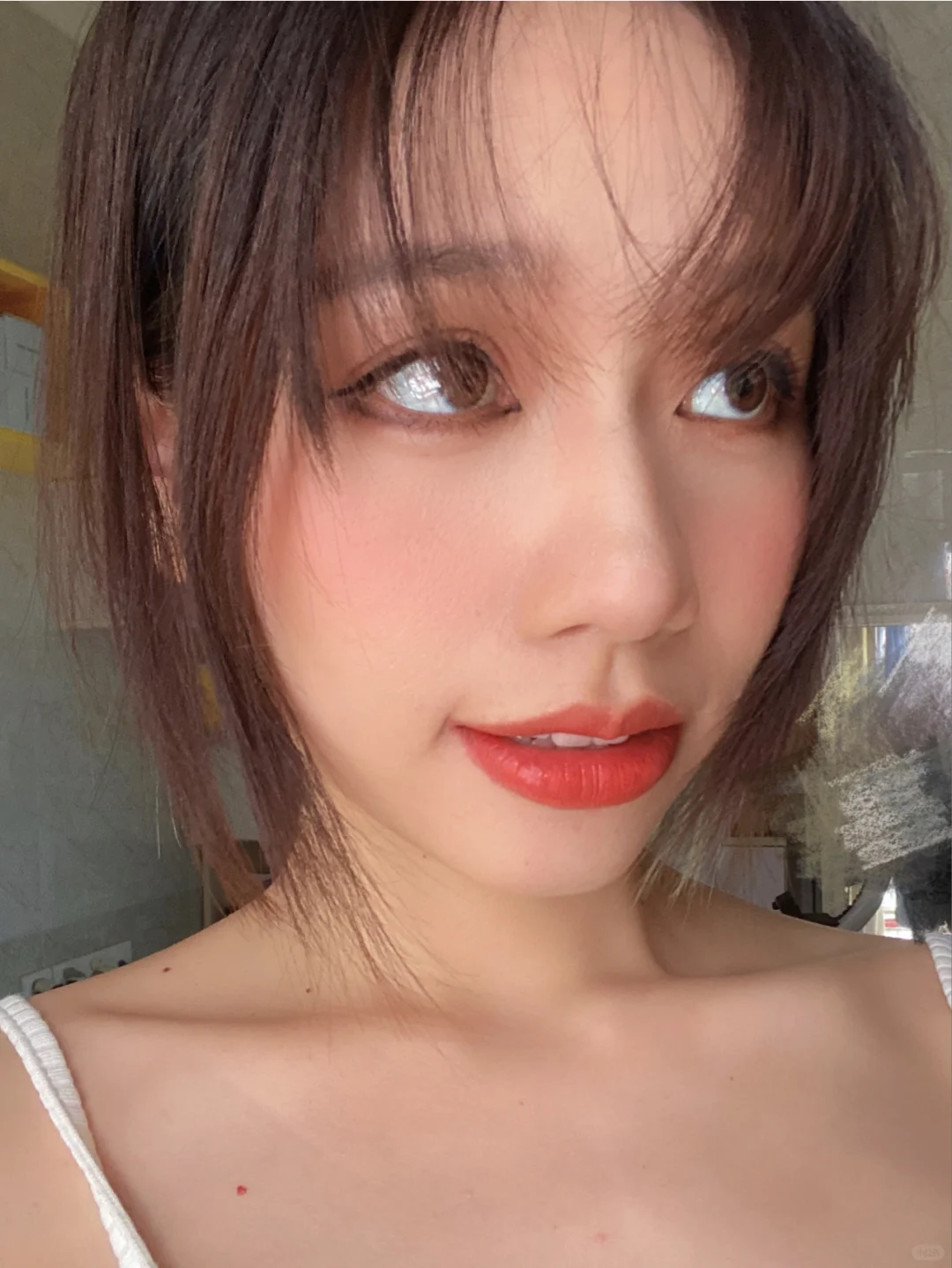 当一个普通单眼皮女生化了baby嫩模妆