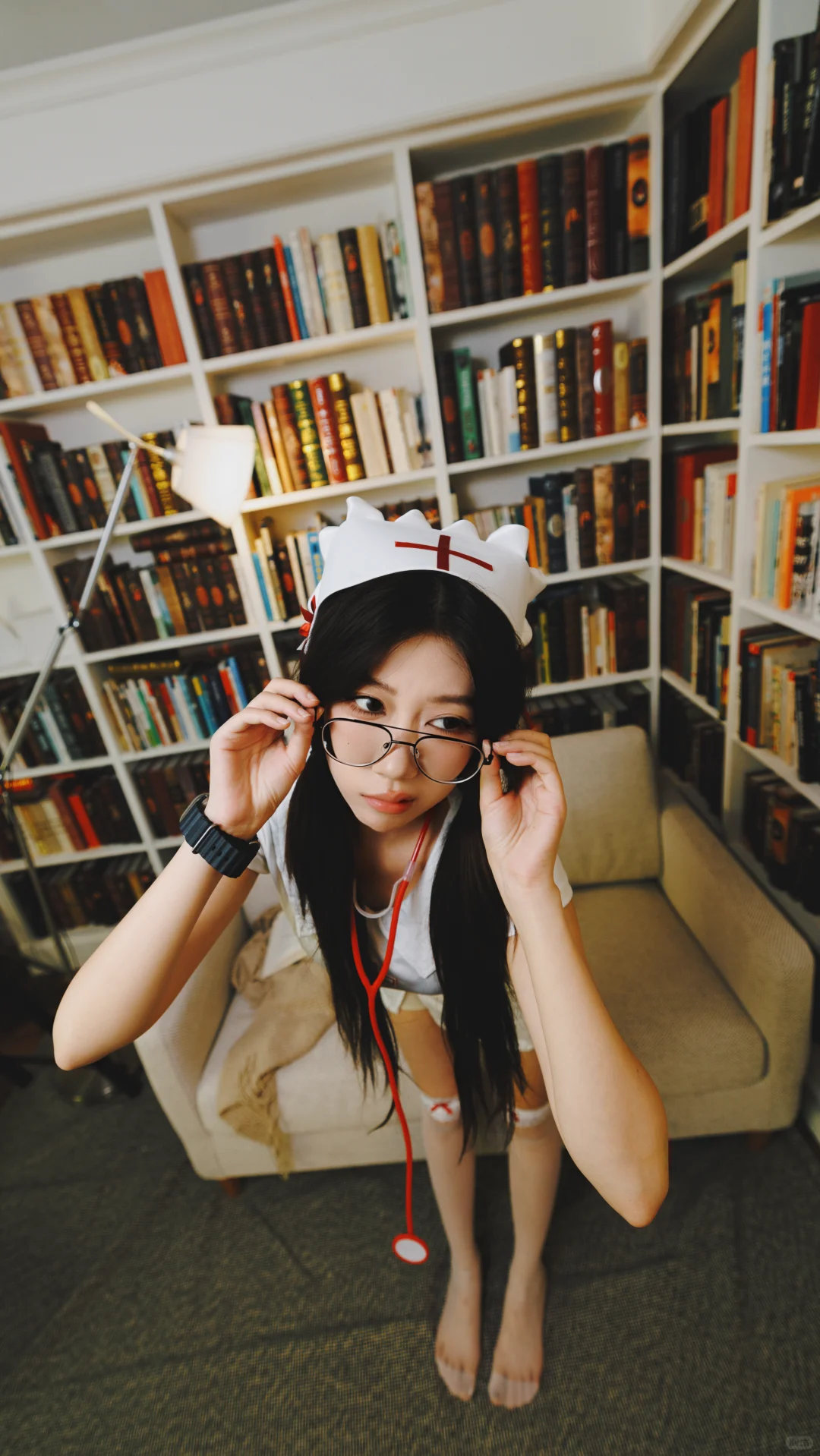 拒绝打卡照！凌嘉版搞怪小护士普通人如何拍？