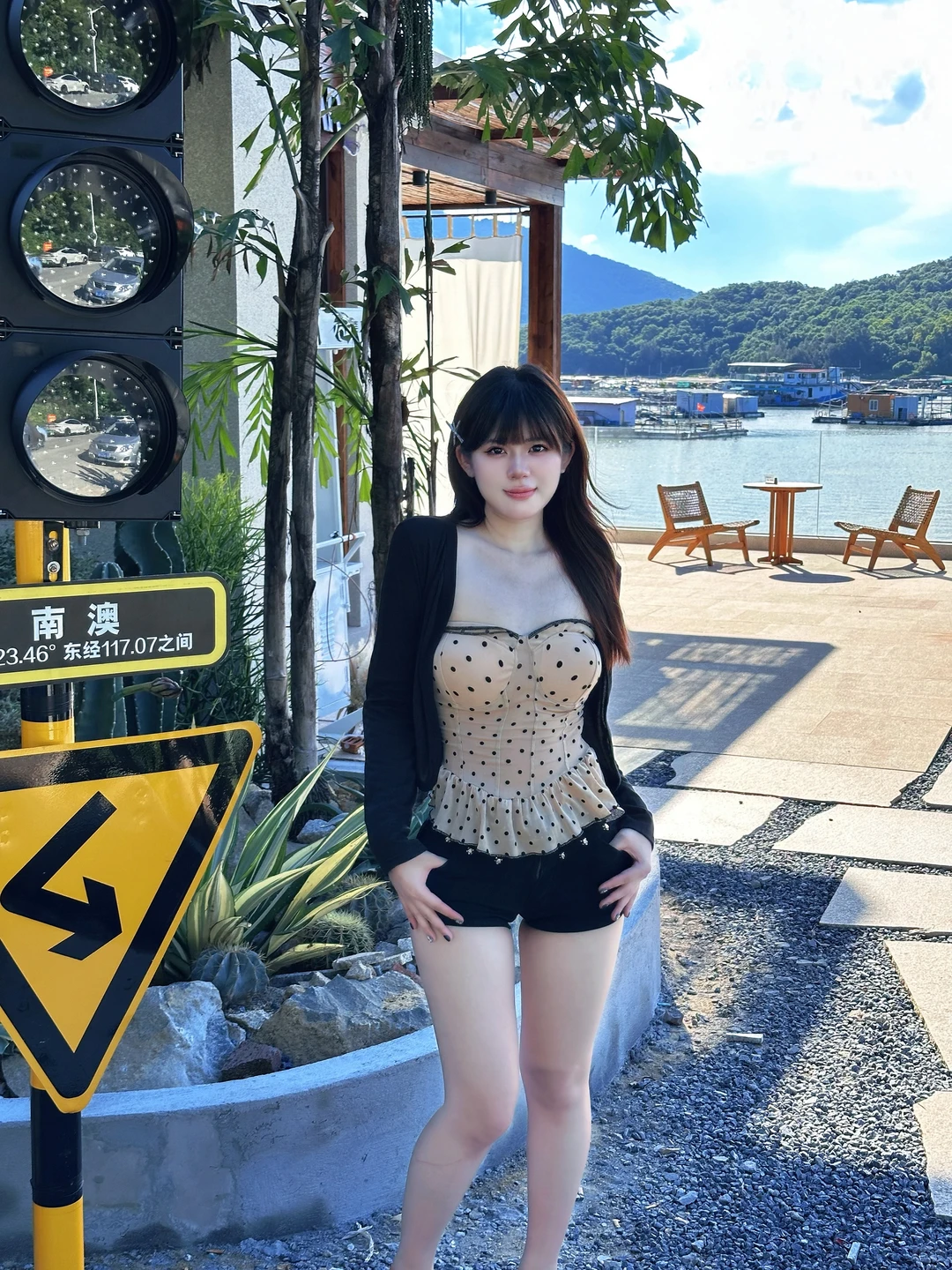 辣妹拍照姿势｜半身照这么拍原地出片又好学！