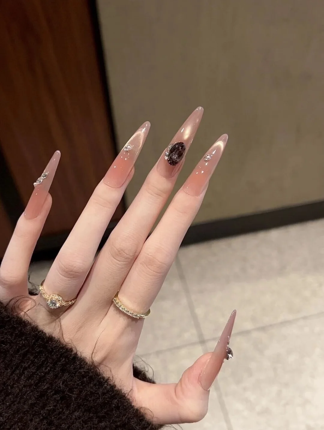 冬日纯欲天花板美甲❄️ 软fufu氛围感拉满