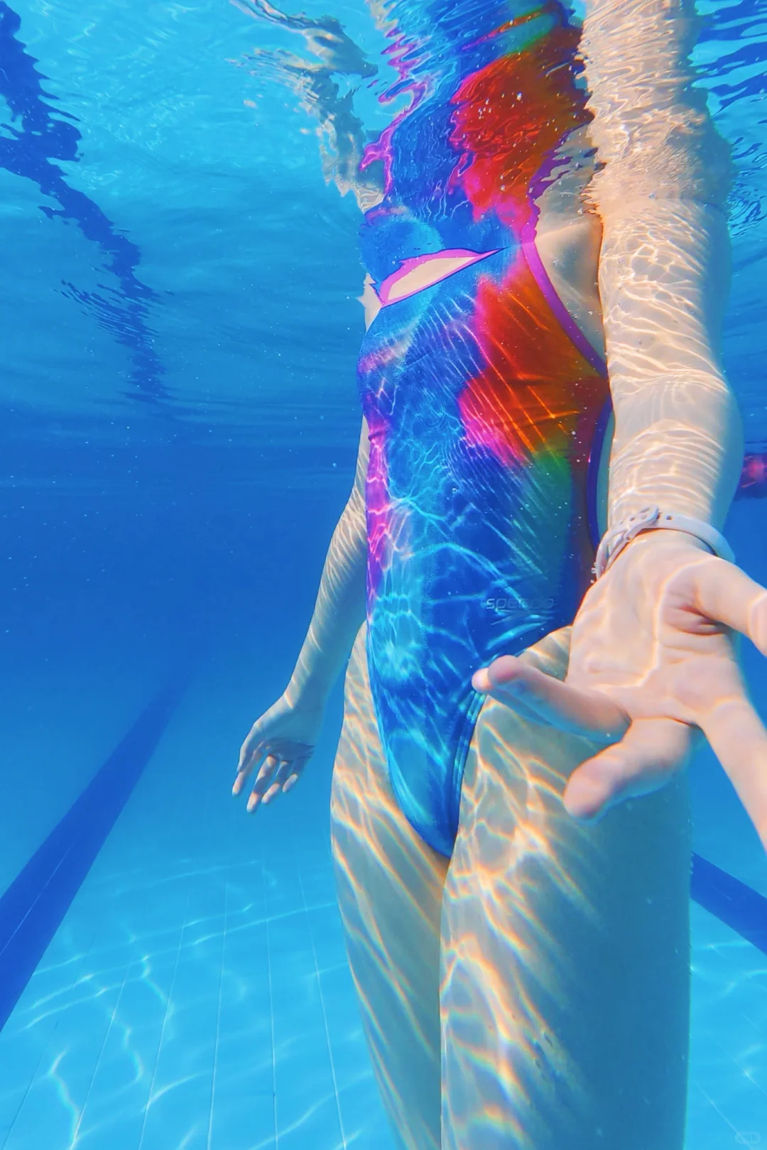 随机色泳衣让我随到最好看的了