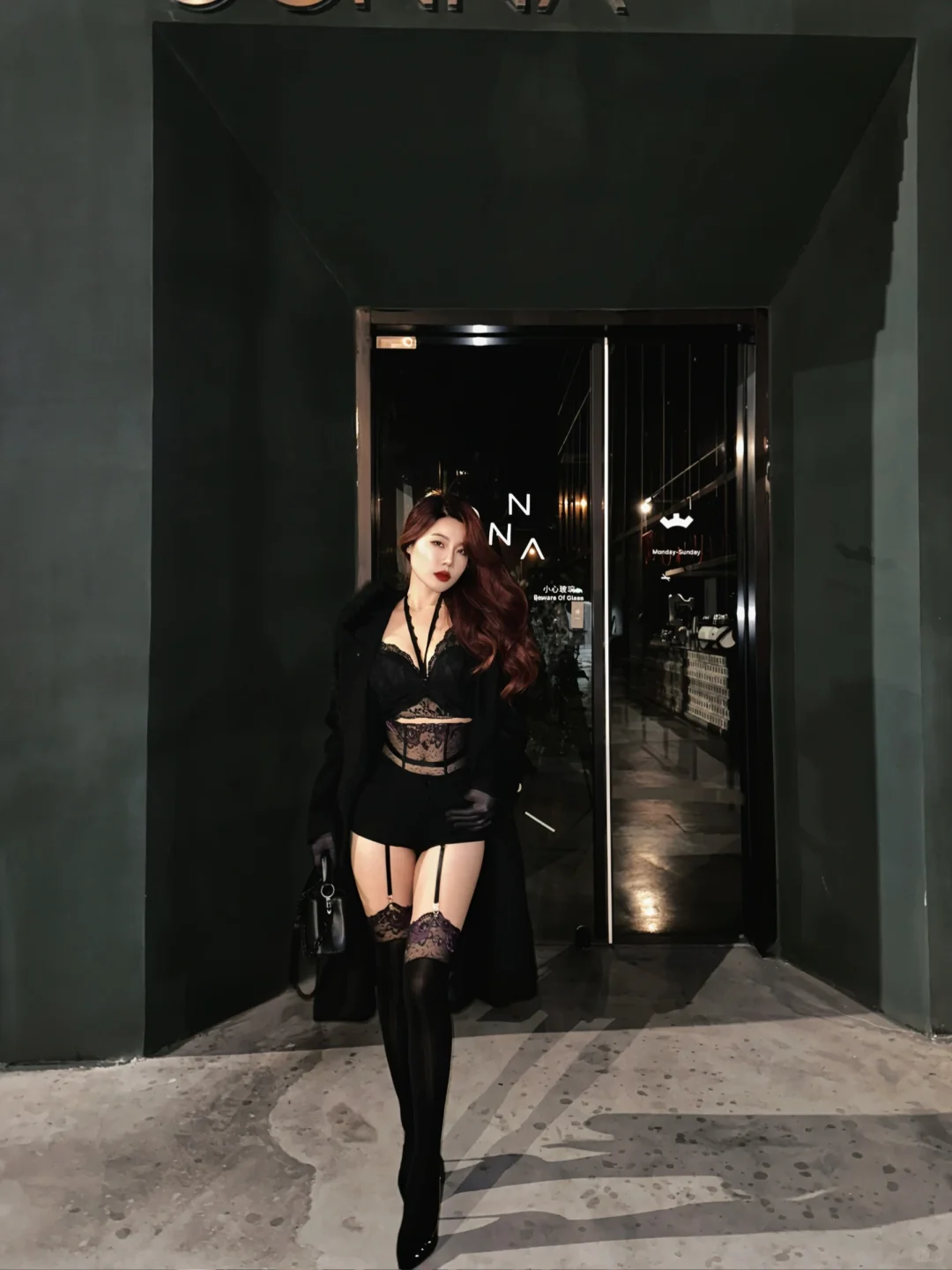 mom or mommy🖤💜