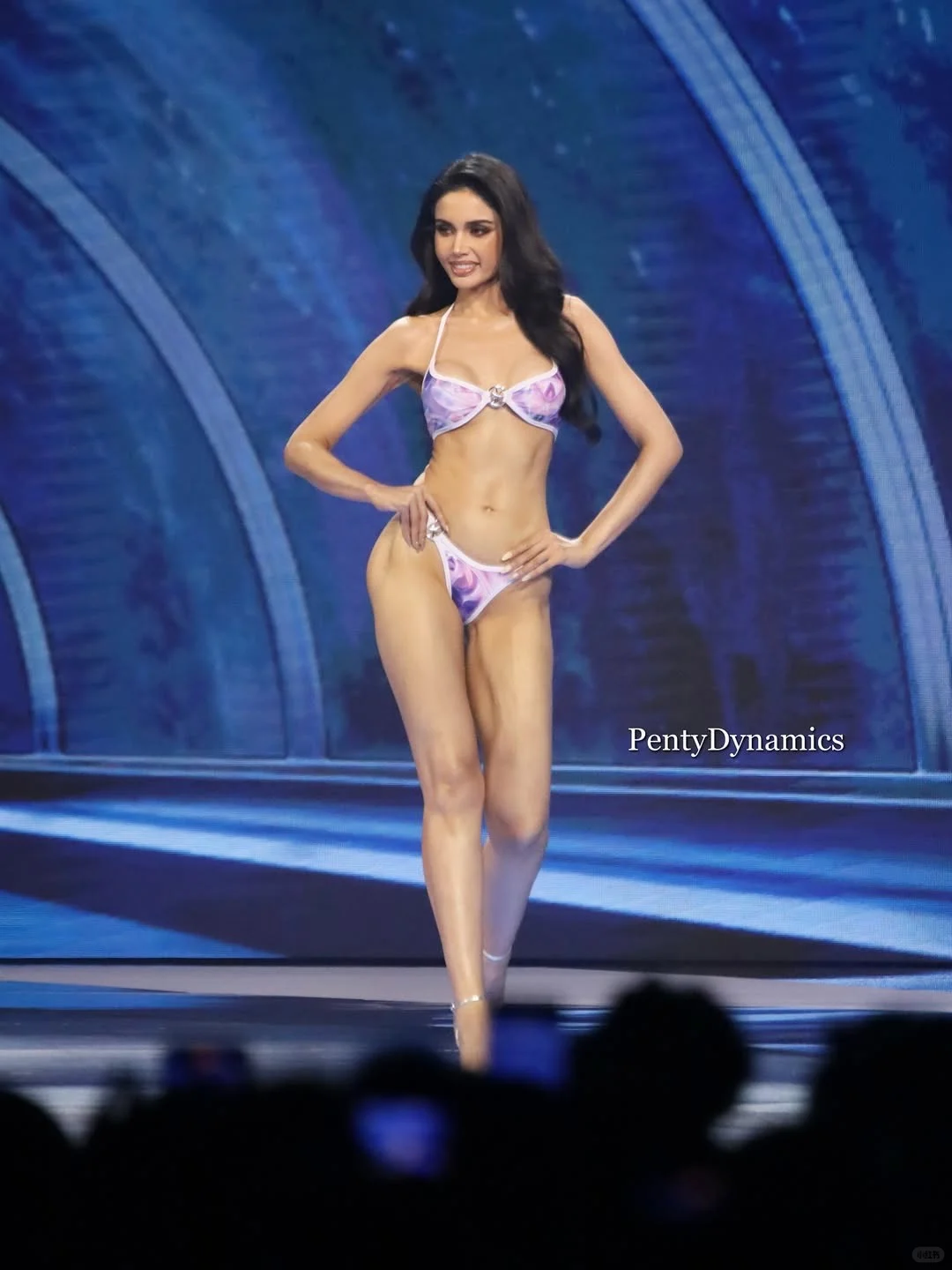 魏娜Veena决赛泳装没走起来