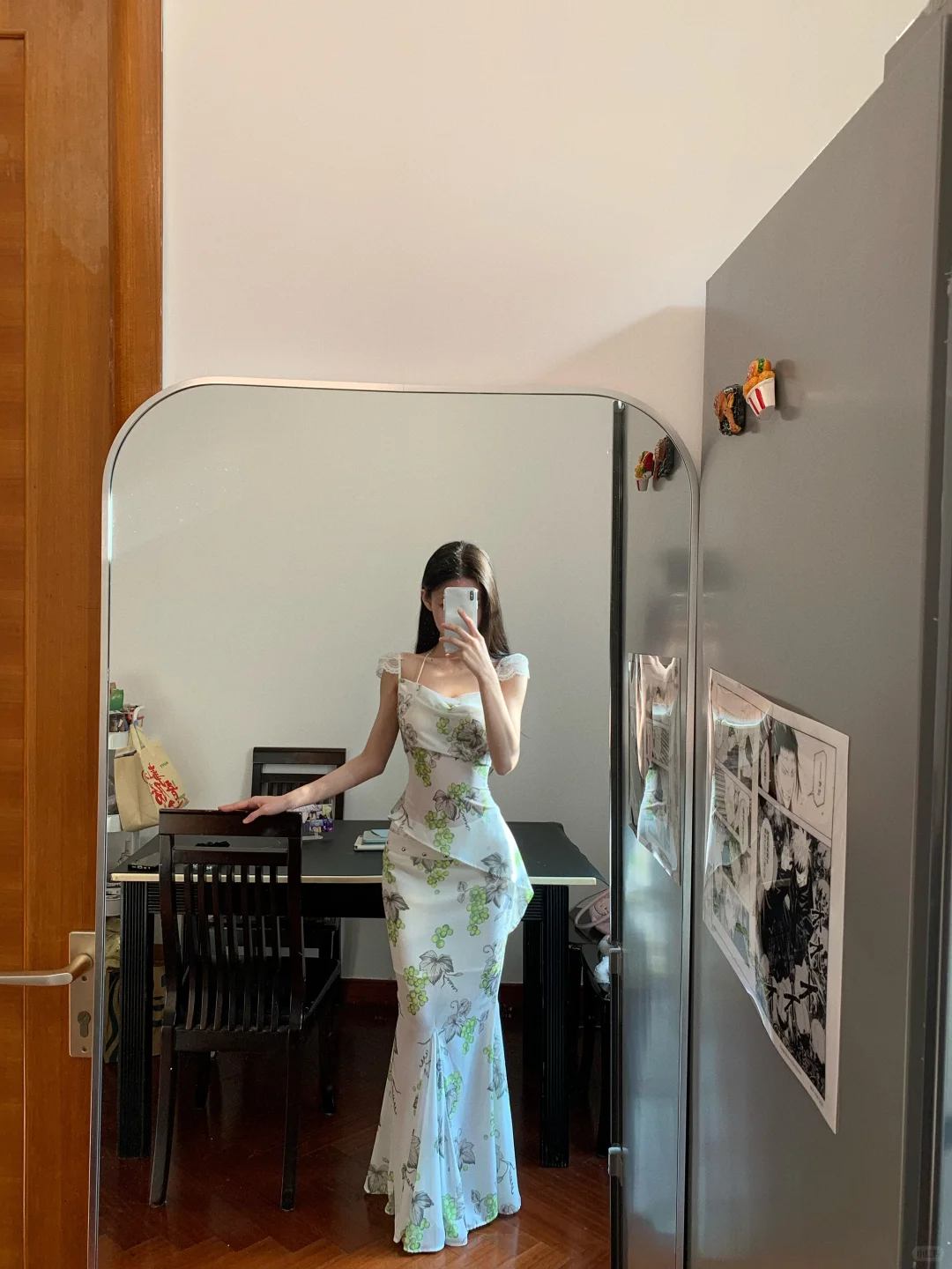 左滑 姐妹们 和男朋友去海边穿哪套好！！