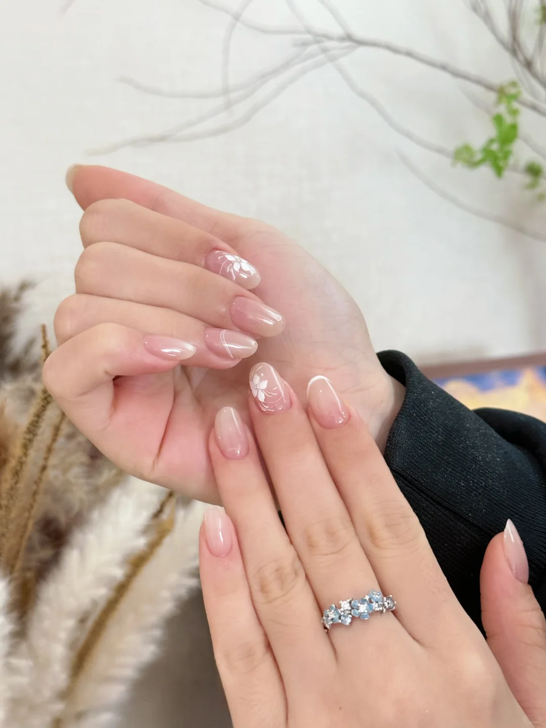 太纯欲啦！！！裸色美甲💅