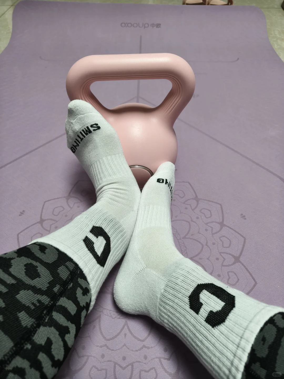 超爱的豹纹瑜伽服➕小白袜！豹纹yyds