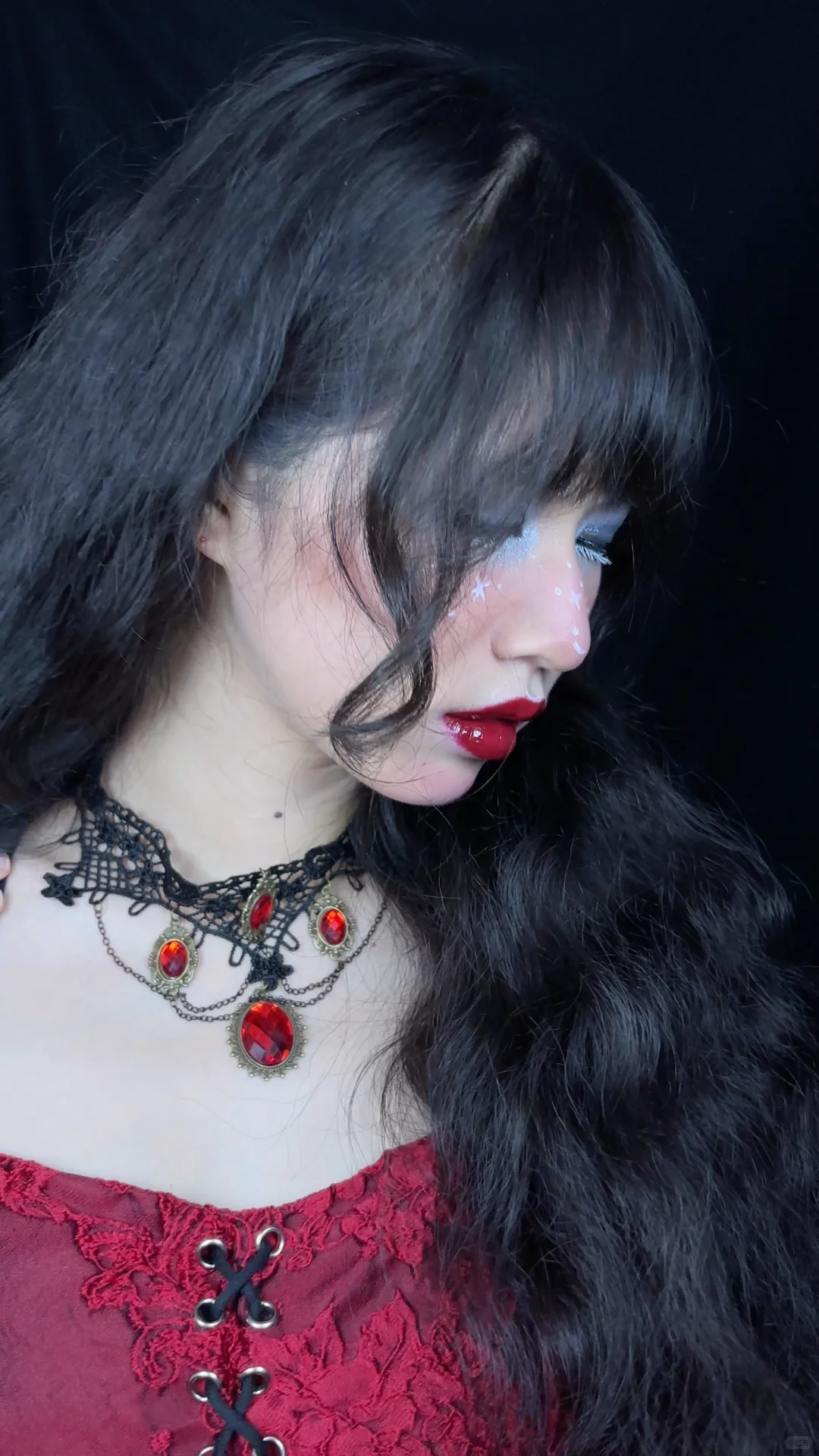 我是红唇的忠实教徒