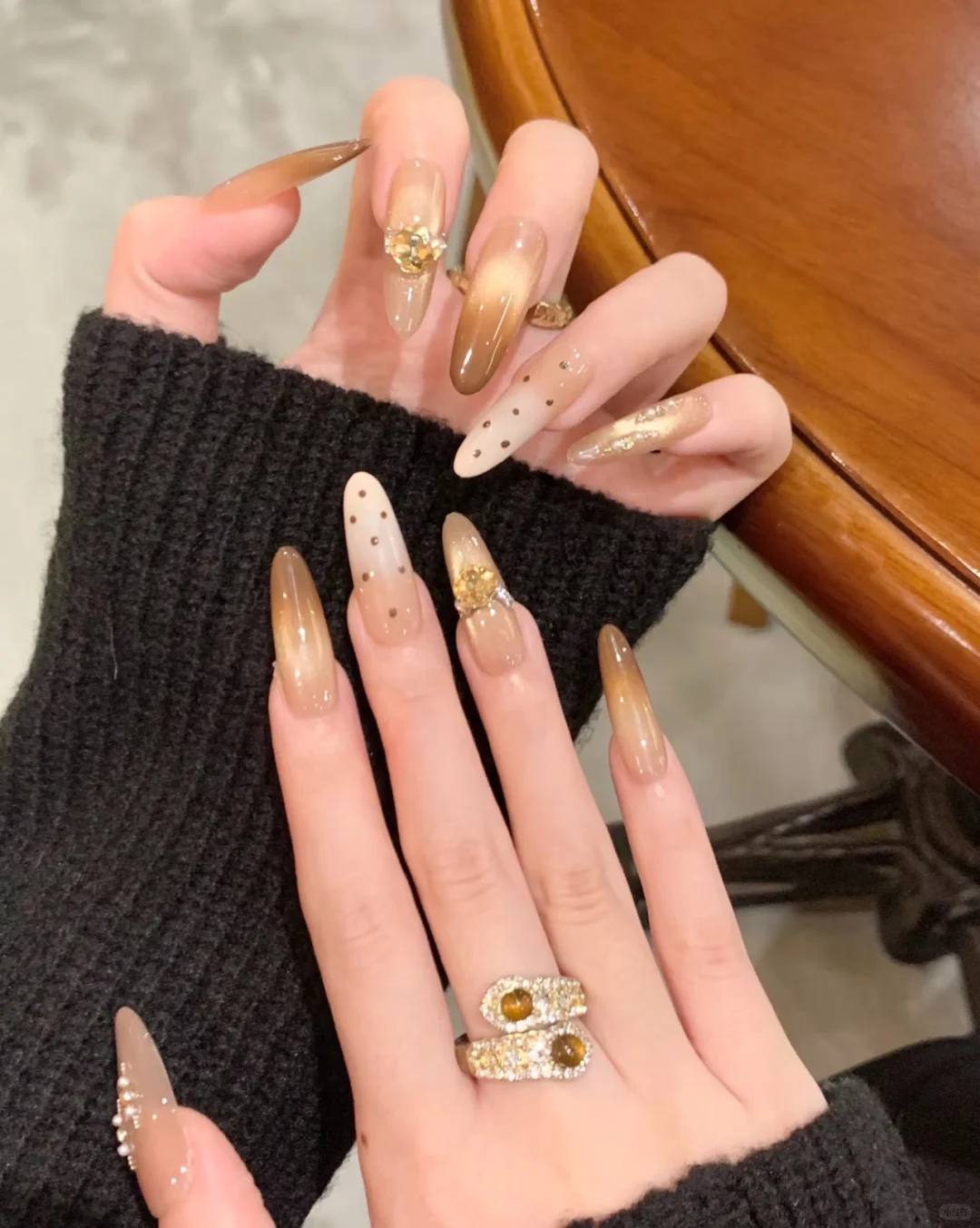 冬日纯欲天花板美甲❄️ 软fufu氛围感拉满