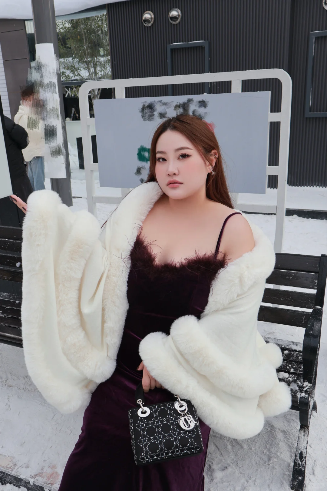 220斤大码女生也可以尝试性感小妈风