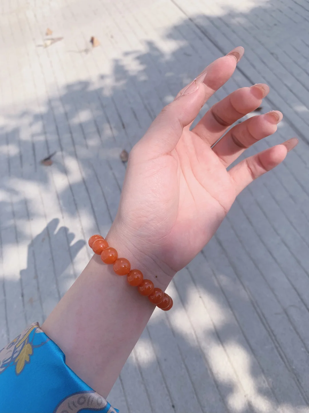 到底是什么南红在太阳底下熠熠生辉？