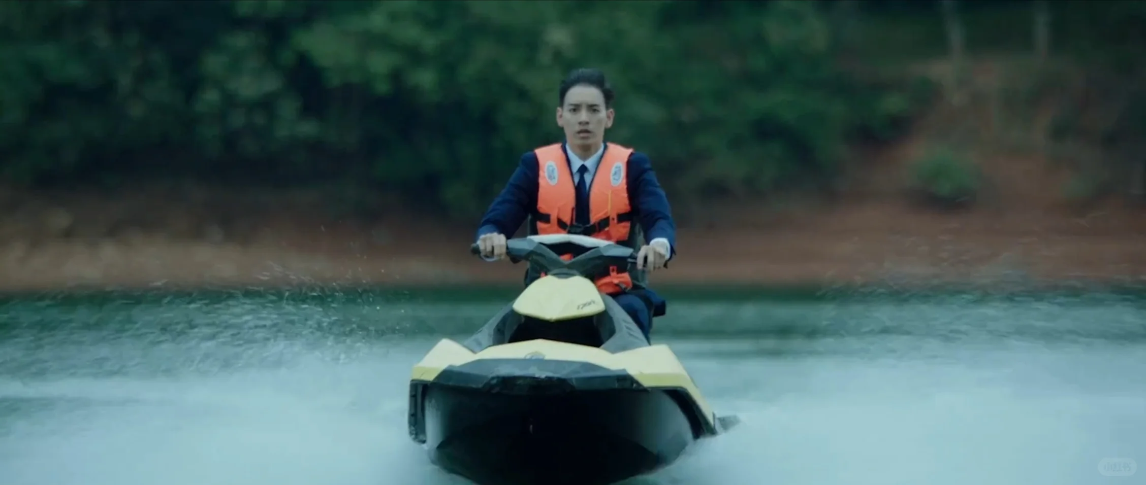 一部极力讨好观众的网大电影！