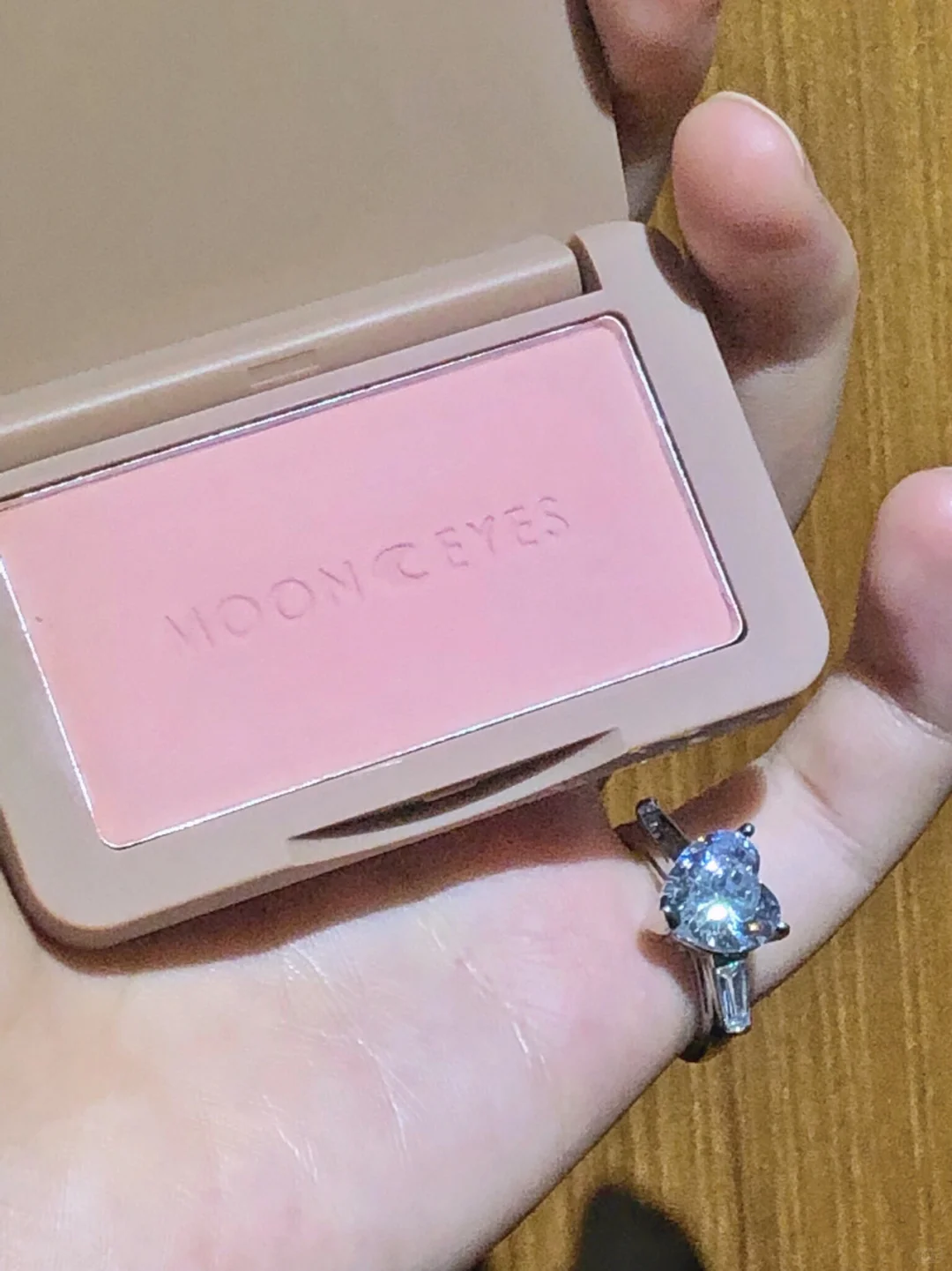 超还原！angelababy嫩模妆没这腮红我不画！