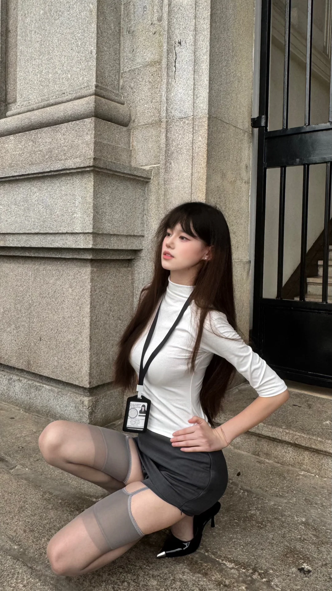 御姐姿势怎么拍