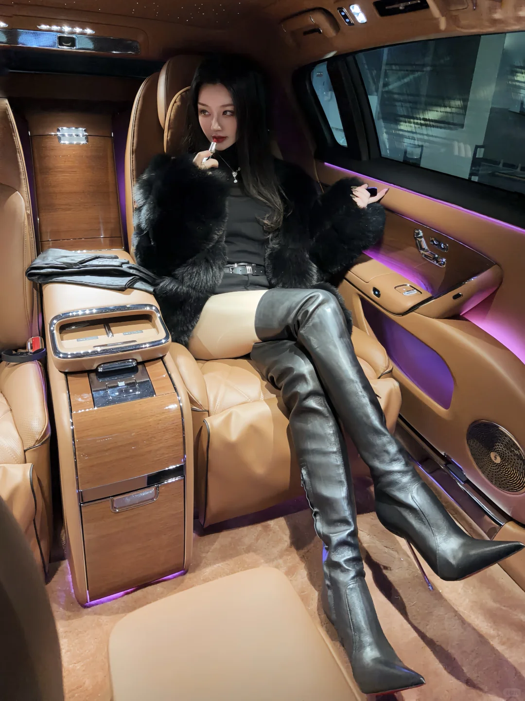 低调，但并不影响我闪耀