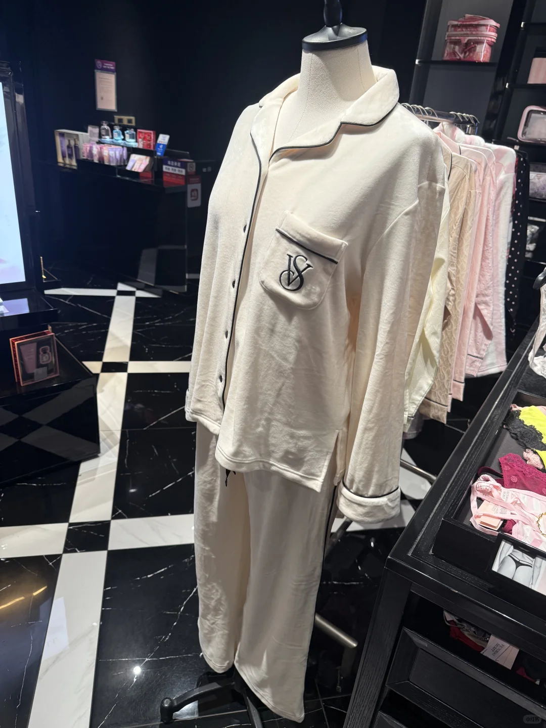 维密圣诞节睡衣折扣季