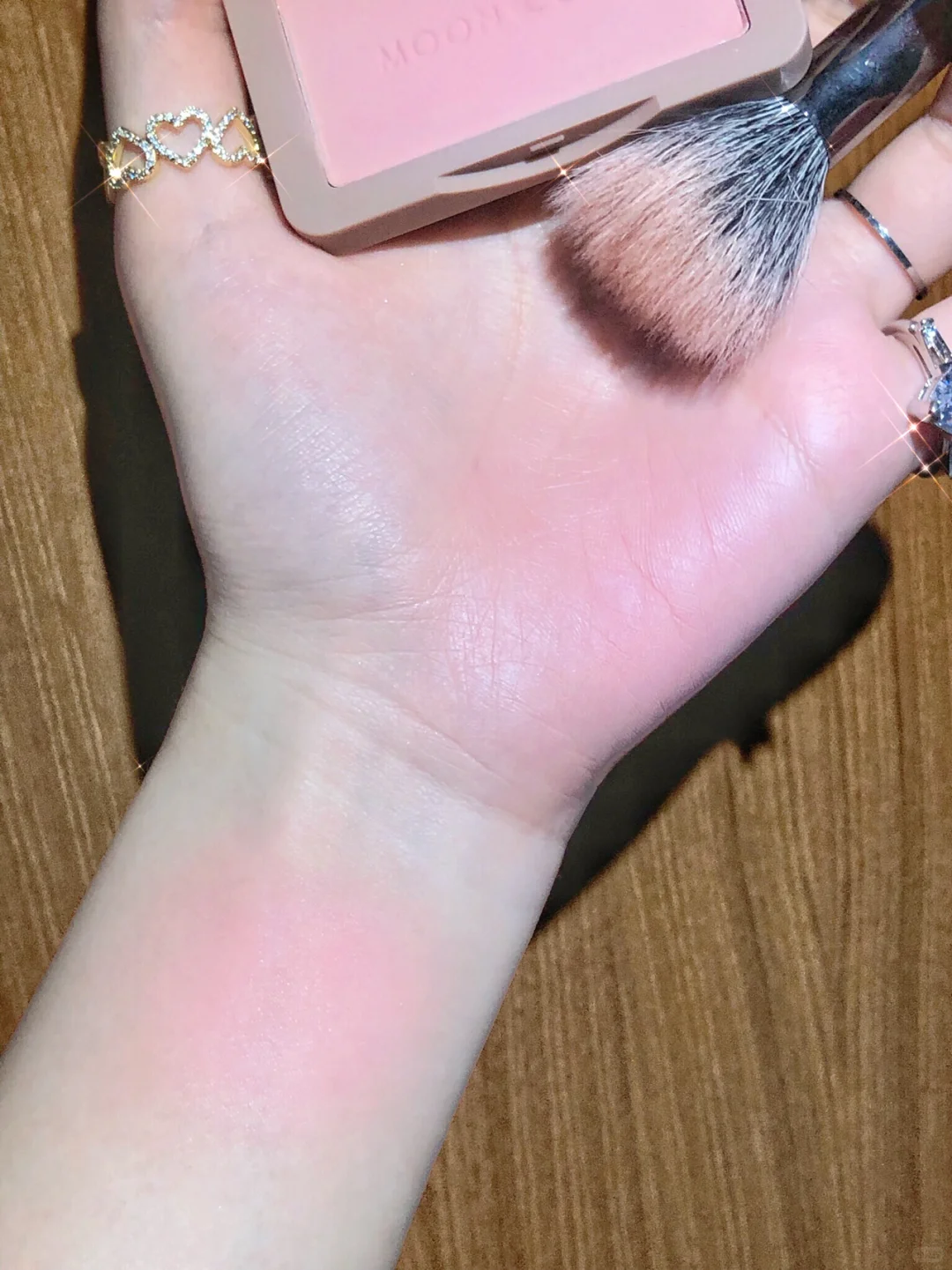 超还原！angelababy嫩模妆没这腮红我不画！