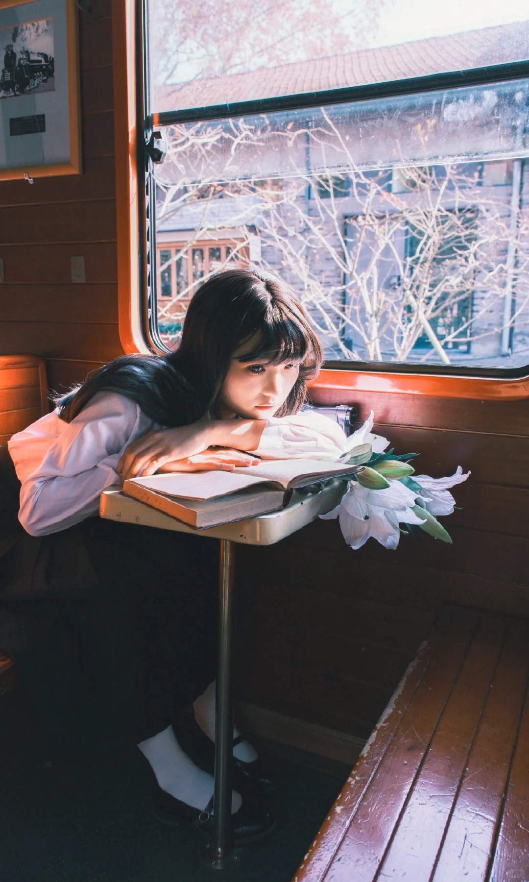 Fujifilm｜透过车窗的光，漫染少女的眼眸✨