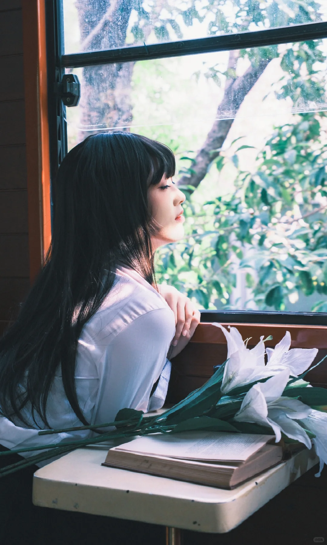 Fujifilm｜透过车窗的光，漫染少女的眼眸✨