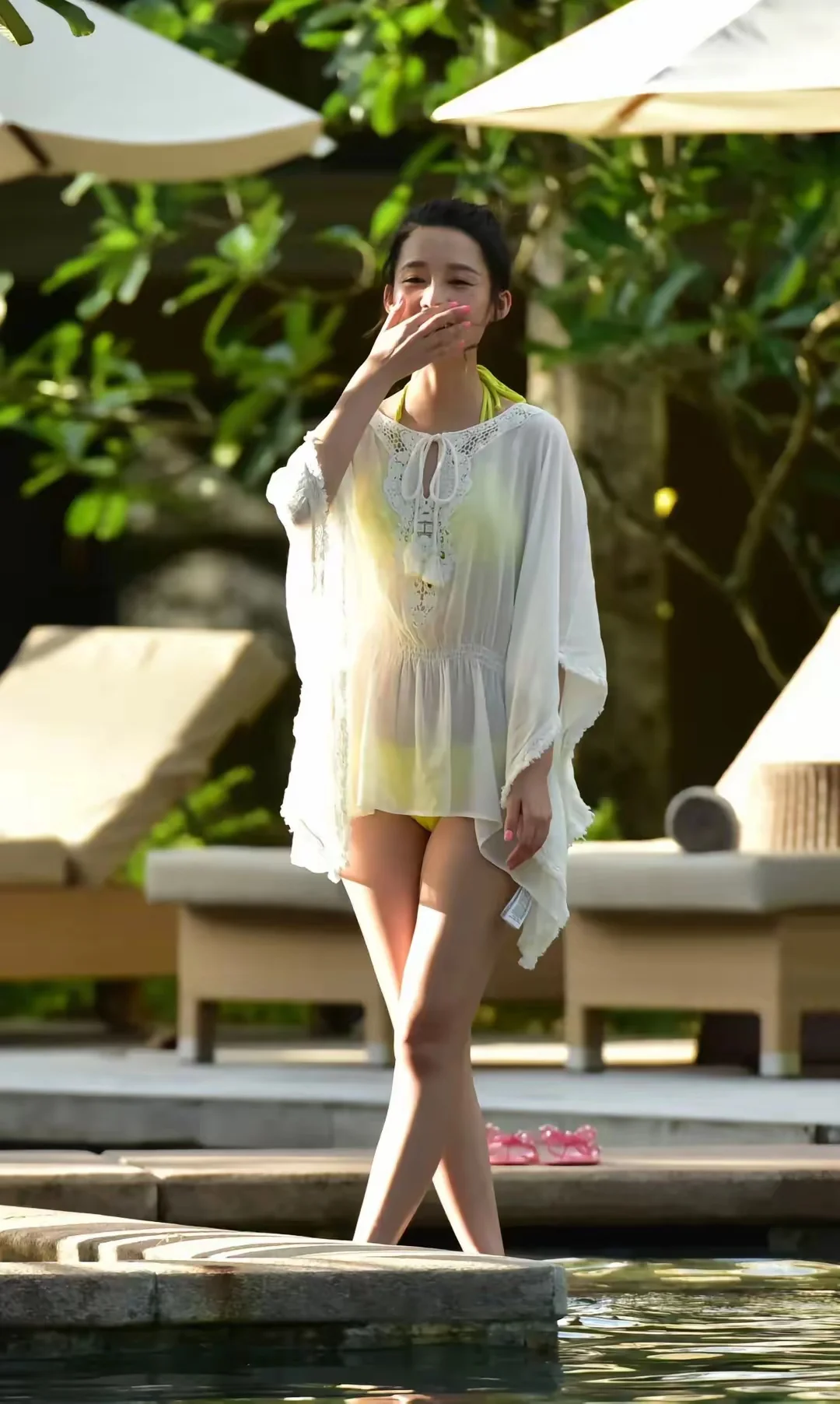 一起去湿湿的海边吧！🌊李沁，亮点自寻