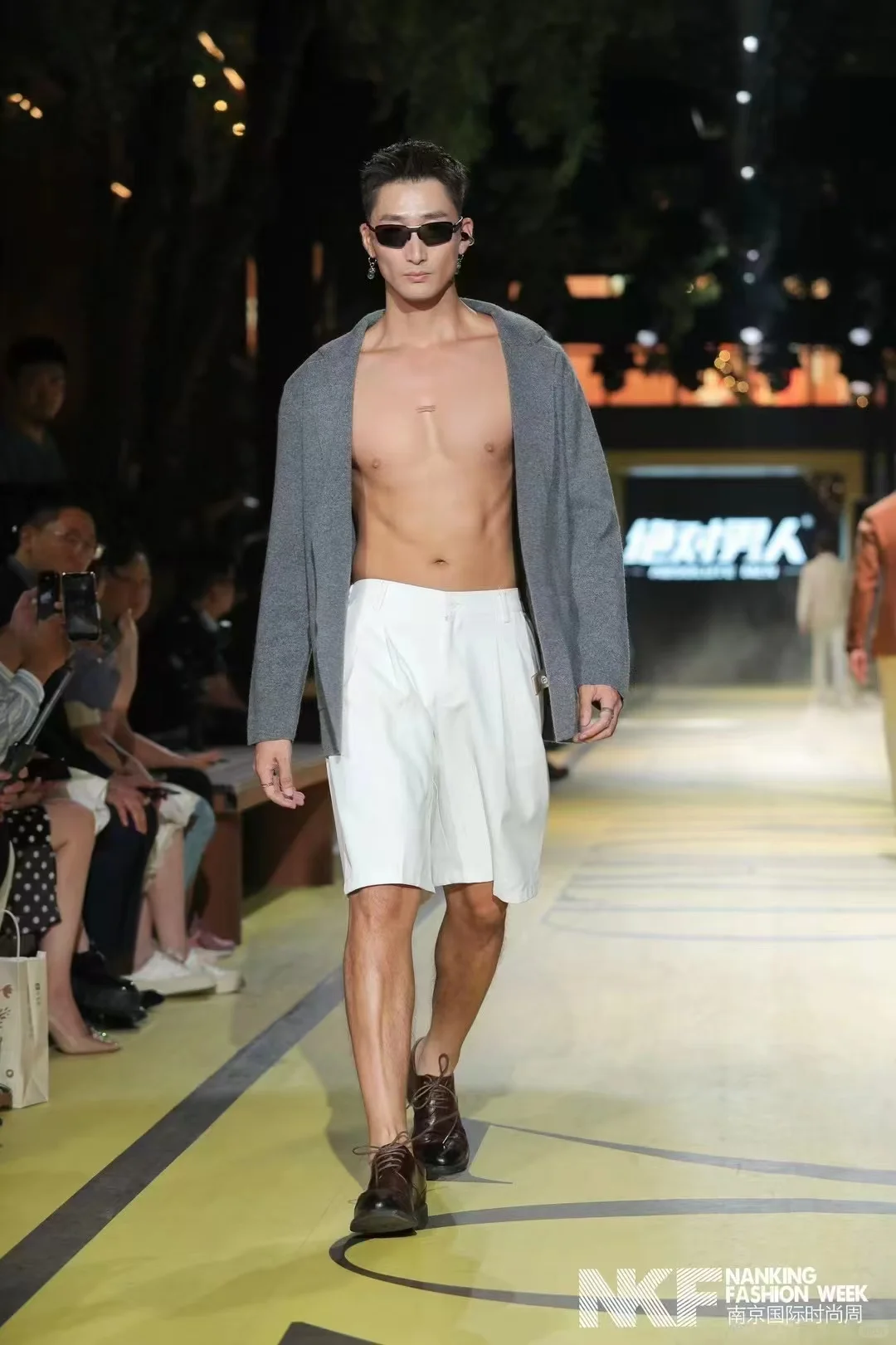 国际时装周返图来啦