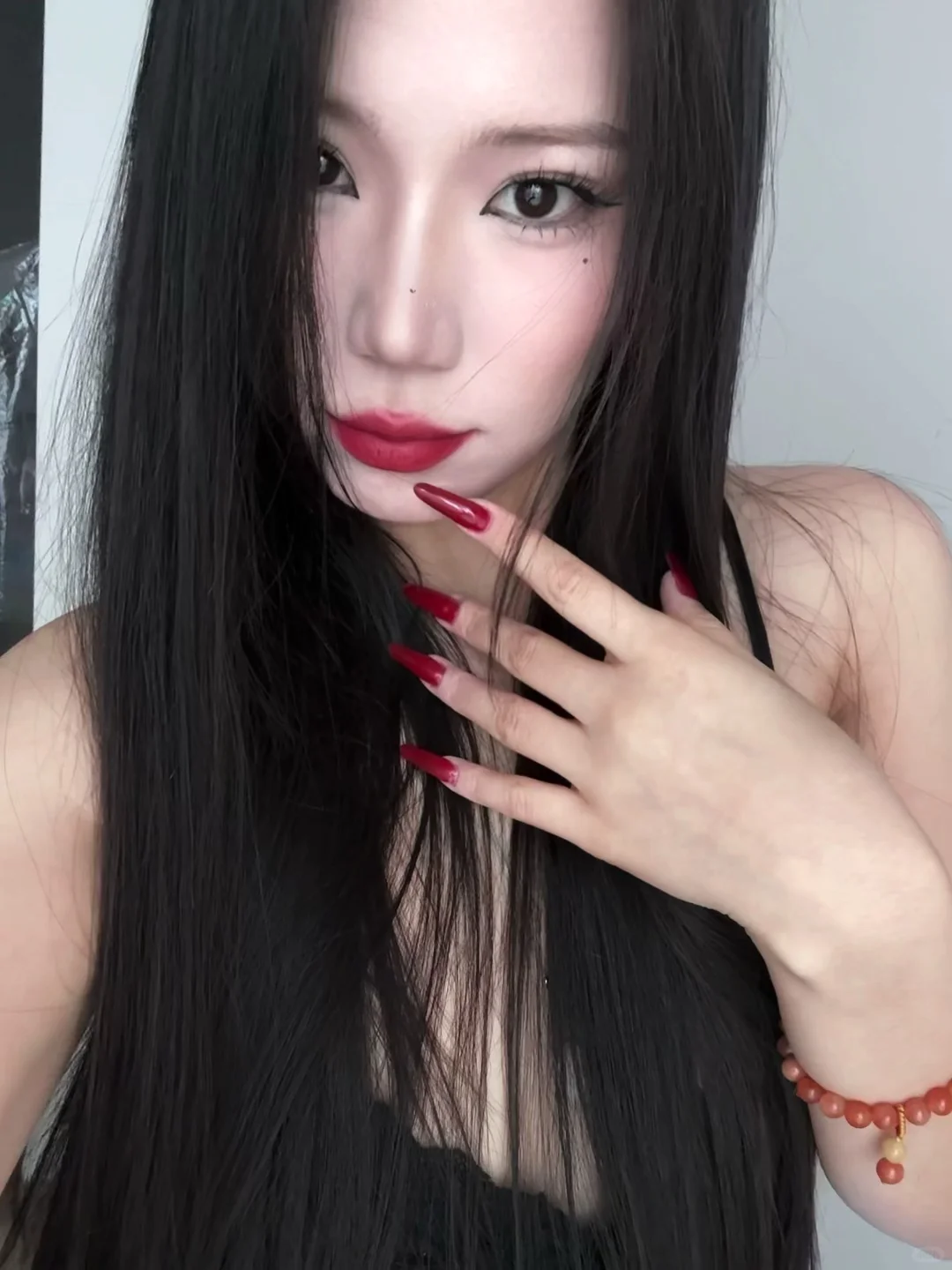 只有女孩子懂的黑发红唇被我悟到了