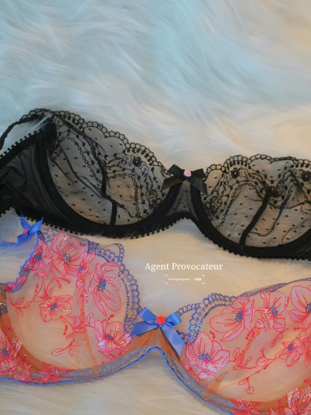 一些漂亮的蕾丝和聚拢内衣👙