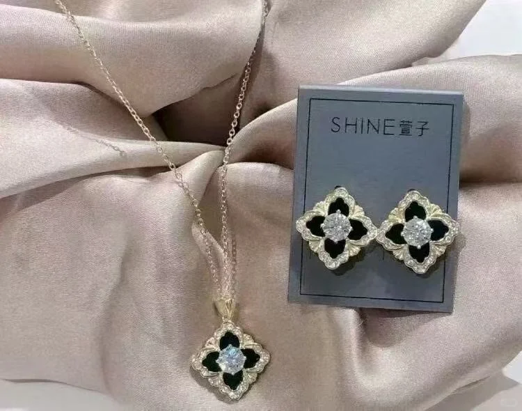 给朋友买的，她太爱了！🥰