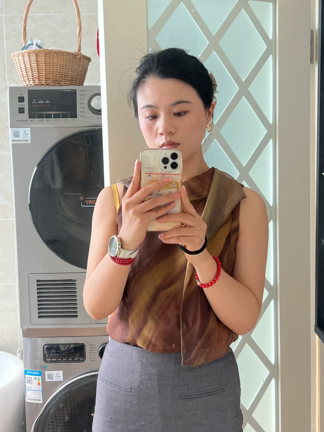 欢迎欣赏我的菩萨式肉感臂膀