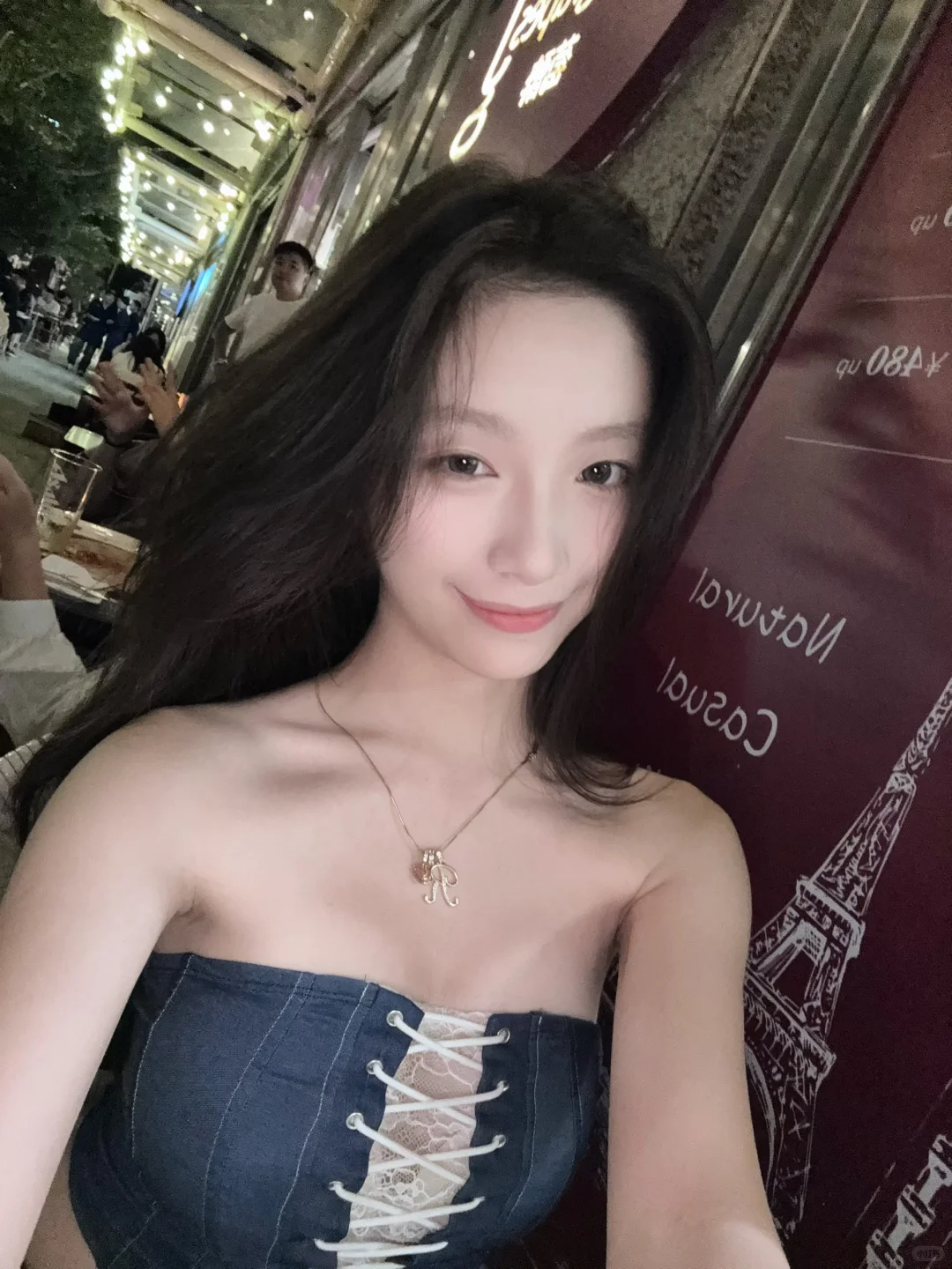 鱼骨胸衣配牛仔裤绝了🥰