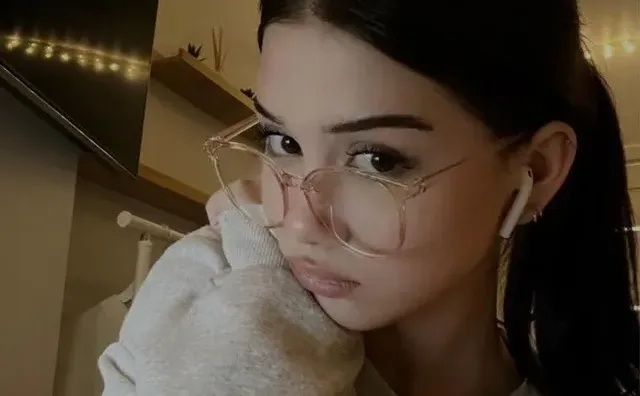 me and my Playlist against the world 🩷