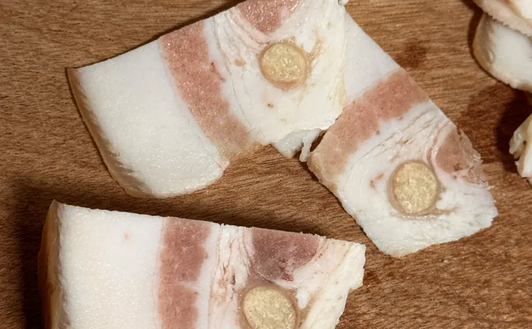 万能的网友，五花肉这里面是啥？