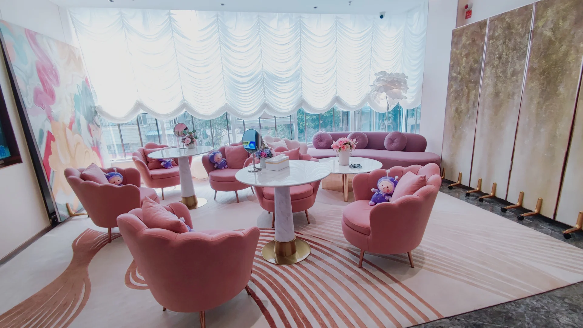 罗丽芬控股招聘啦！！