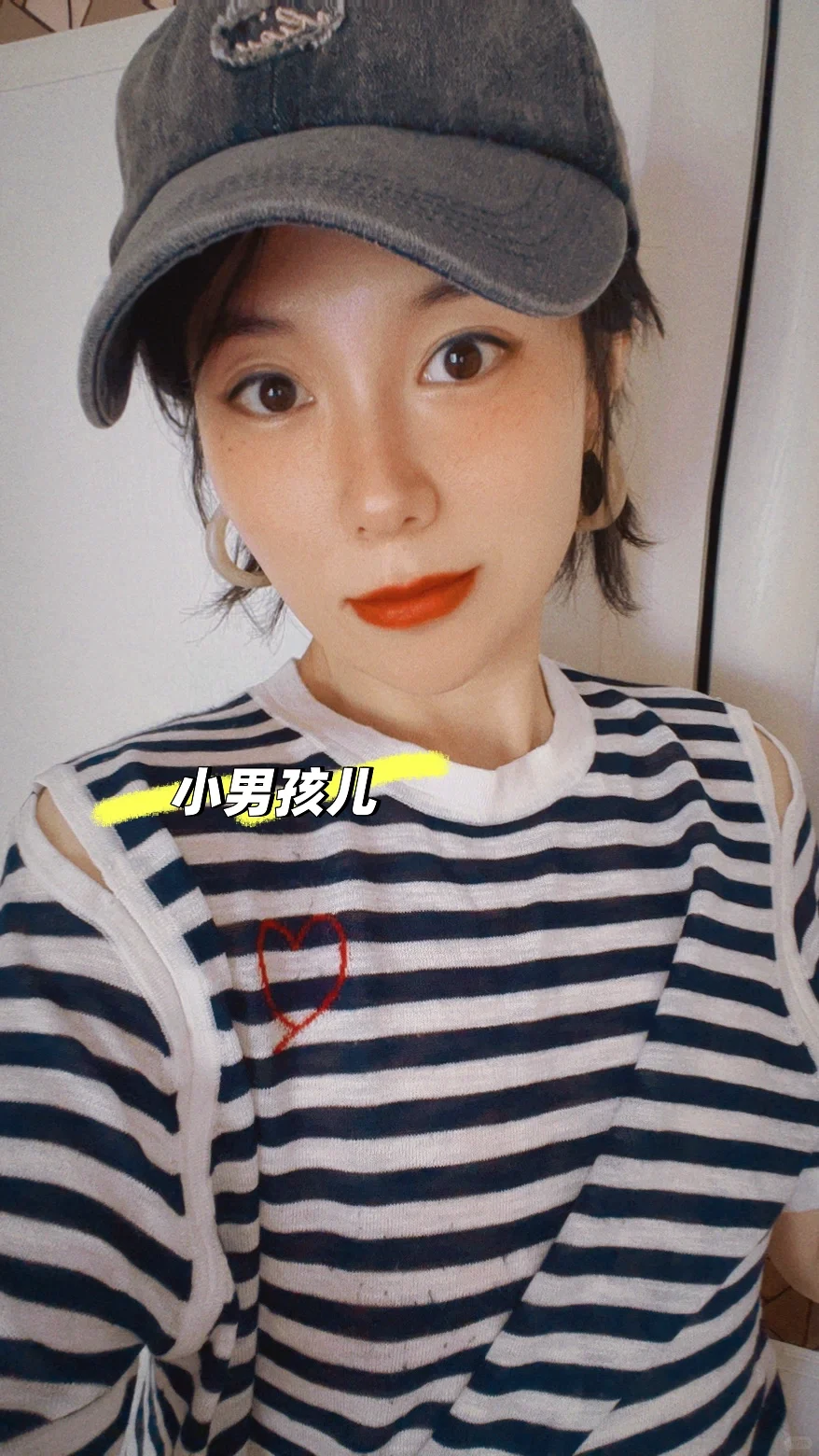 中年少妇与小男孩儿