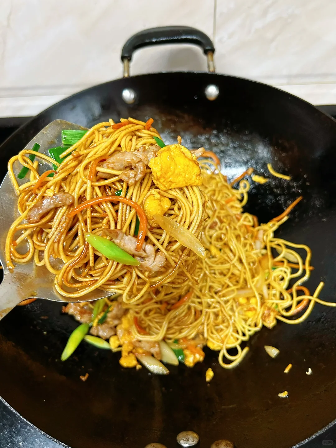 答应我，一定要试试这个巨好吃的家常炒面🍜！