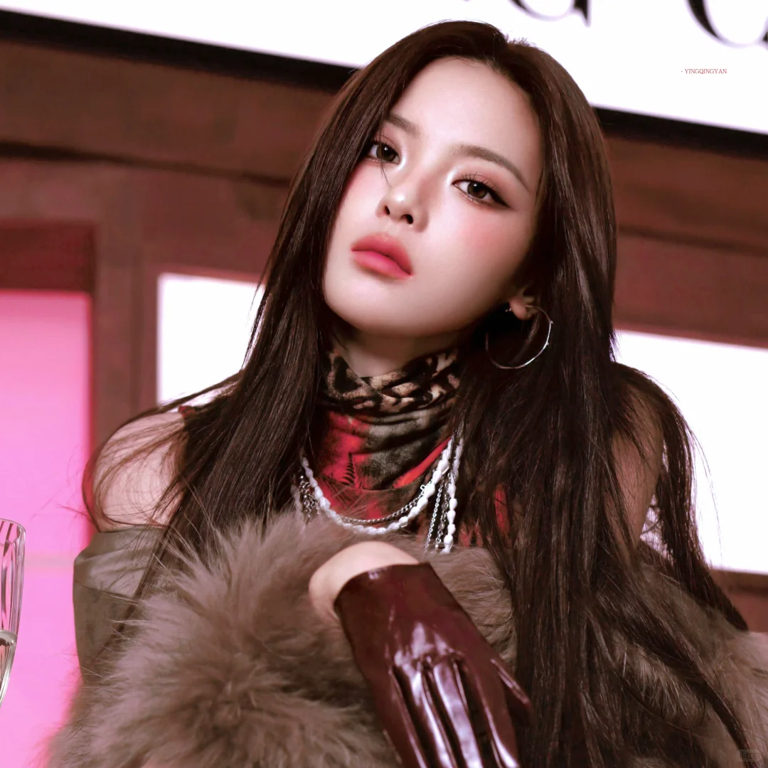 杨超越 | 千禧辣妹头像