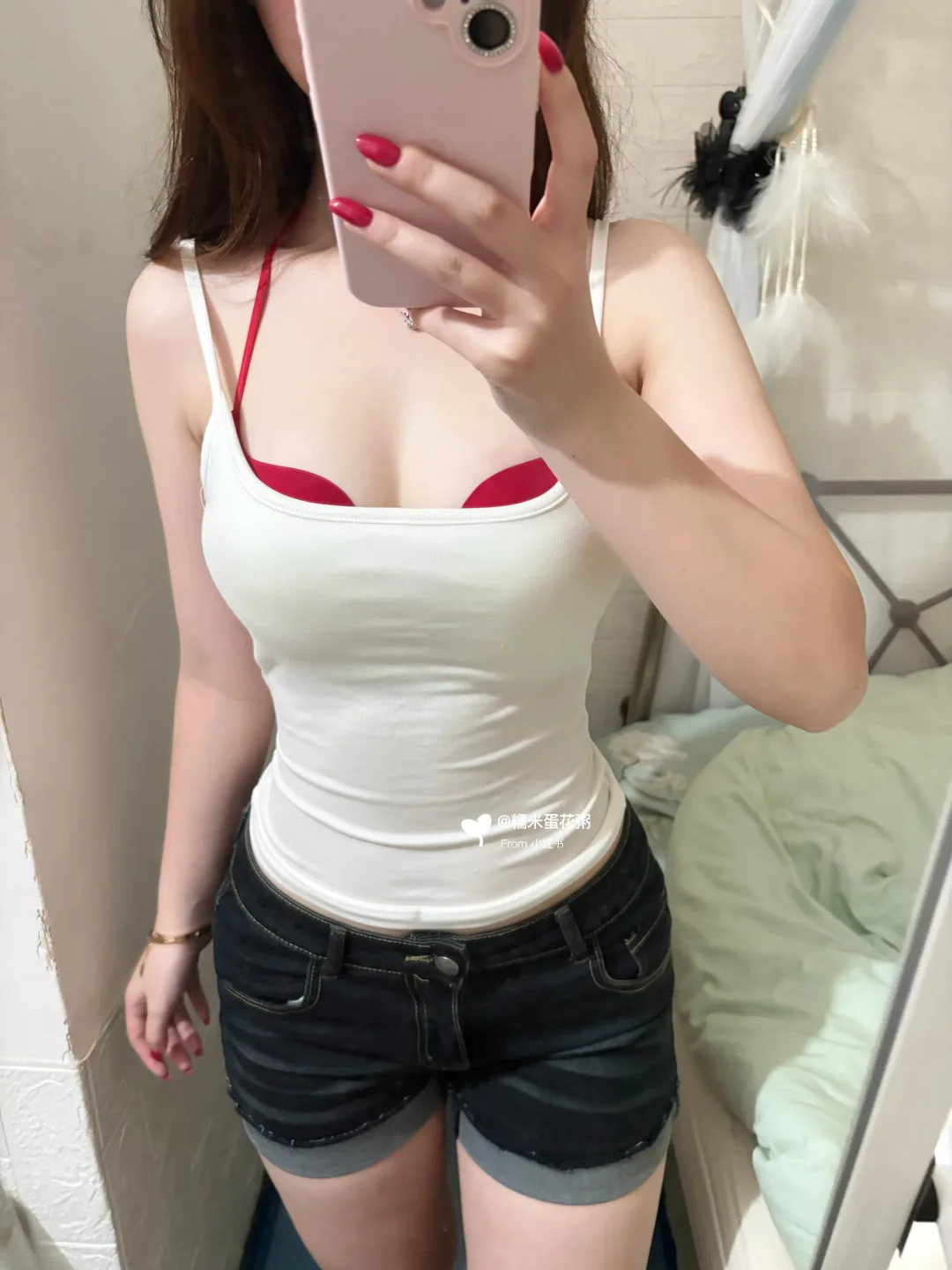 女大本命年聚拢内衣分享