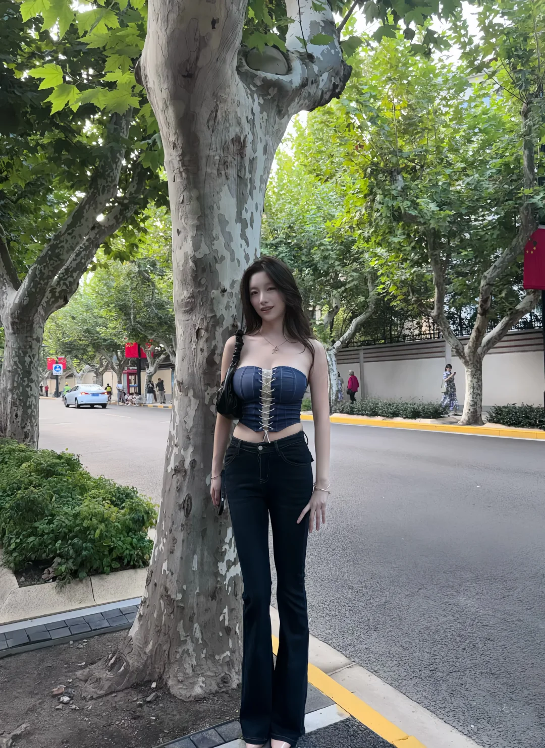 鱼骨胸衣配牛仔裤绝了🥰