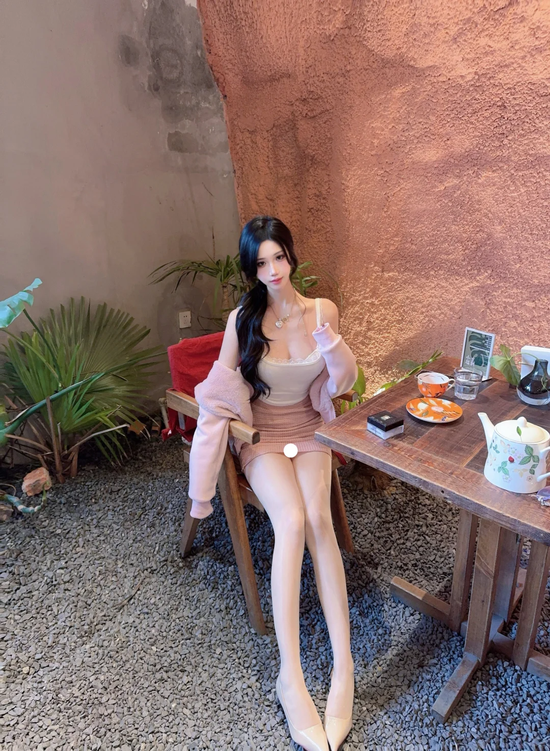 小甜辣妹出现一下