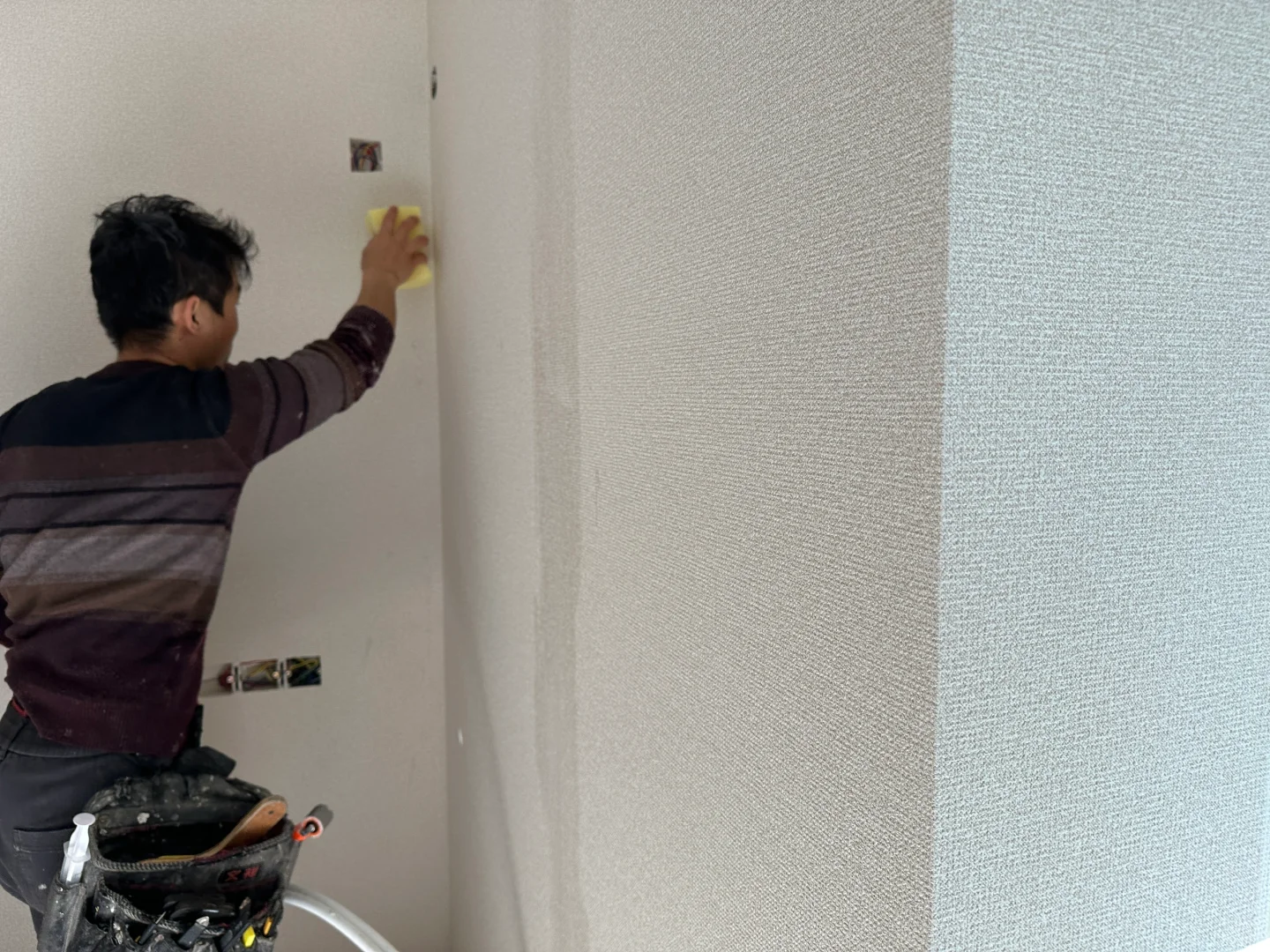 今日实景～日本东理墙纸铺贴第一天