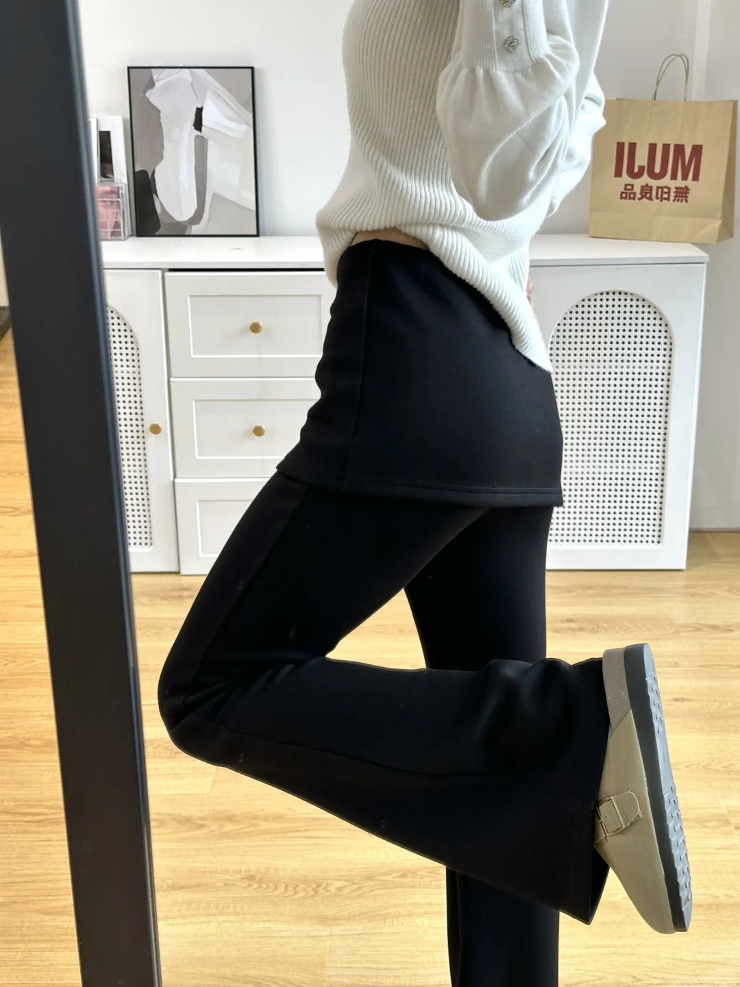 貌似做了条很牛🐮的瑜伽裤。。。。