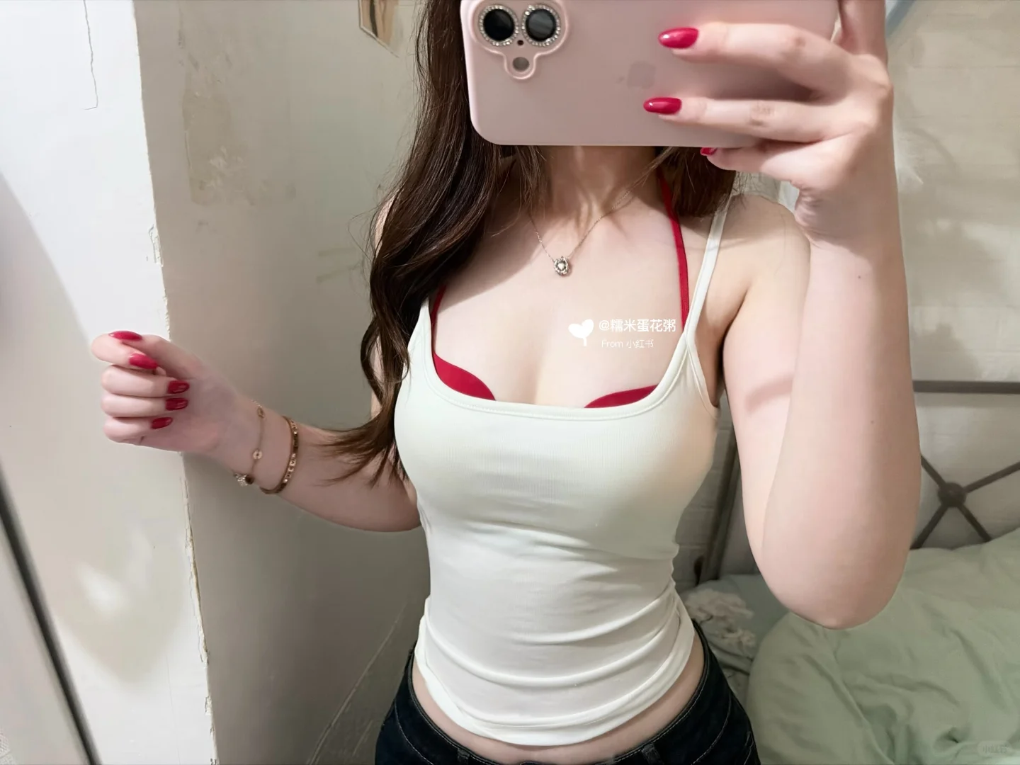 女大本命年聚拢内衣分享