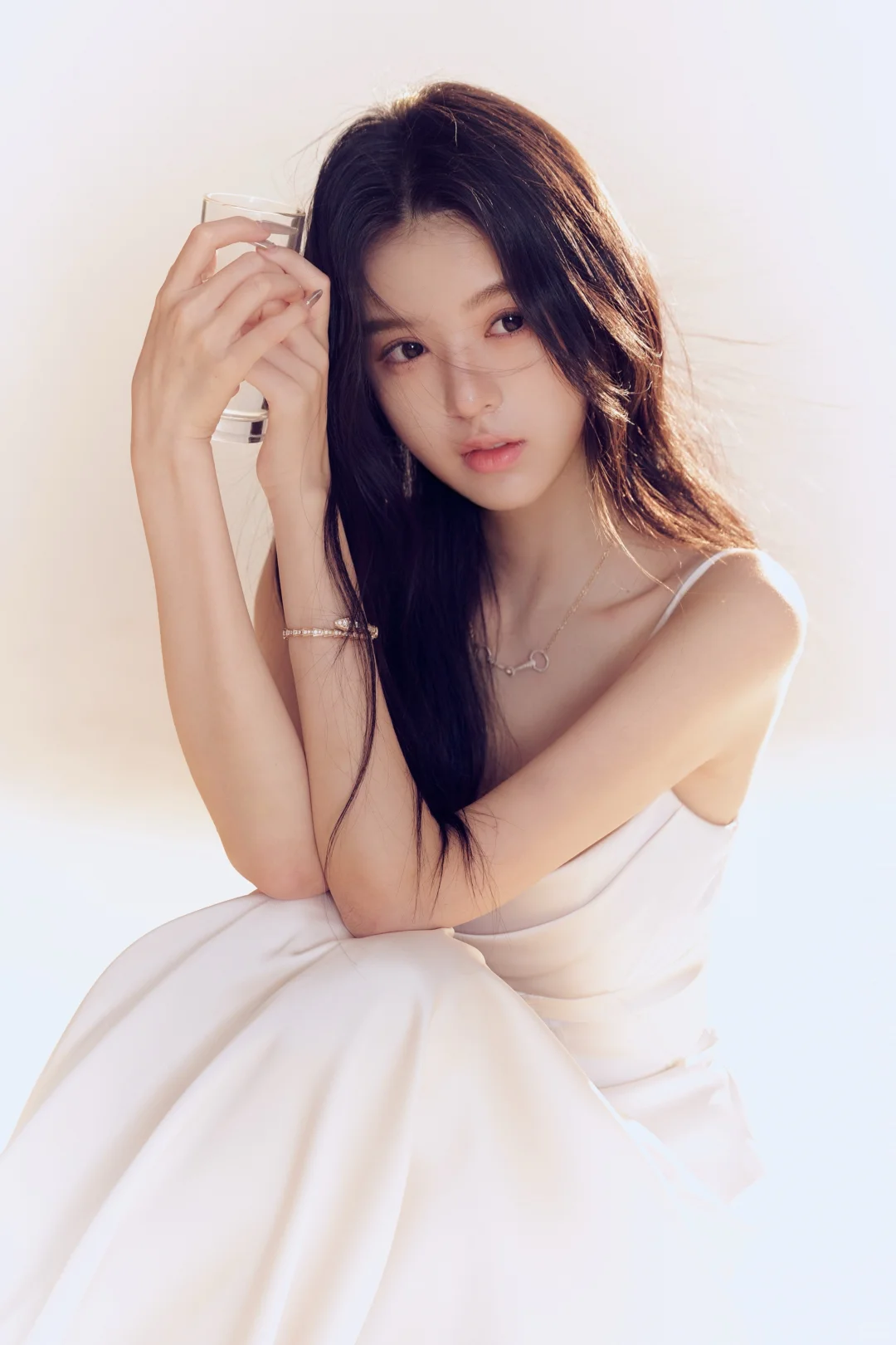 当了八年网红，第一次拍写真。