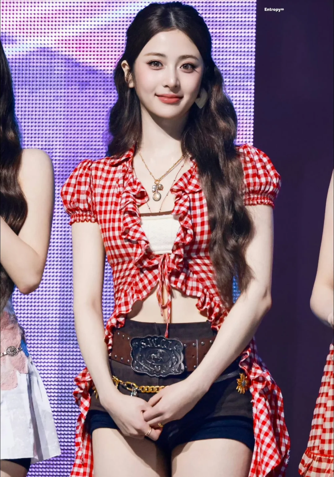 一些身材匀称的女豆