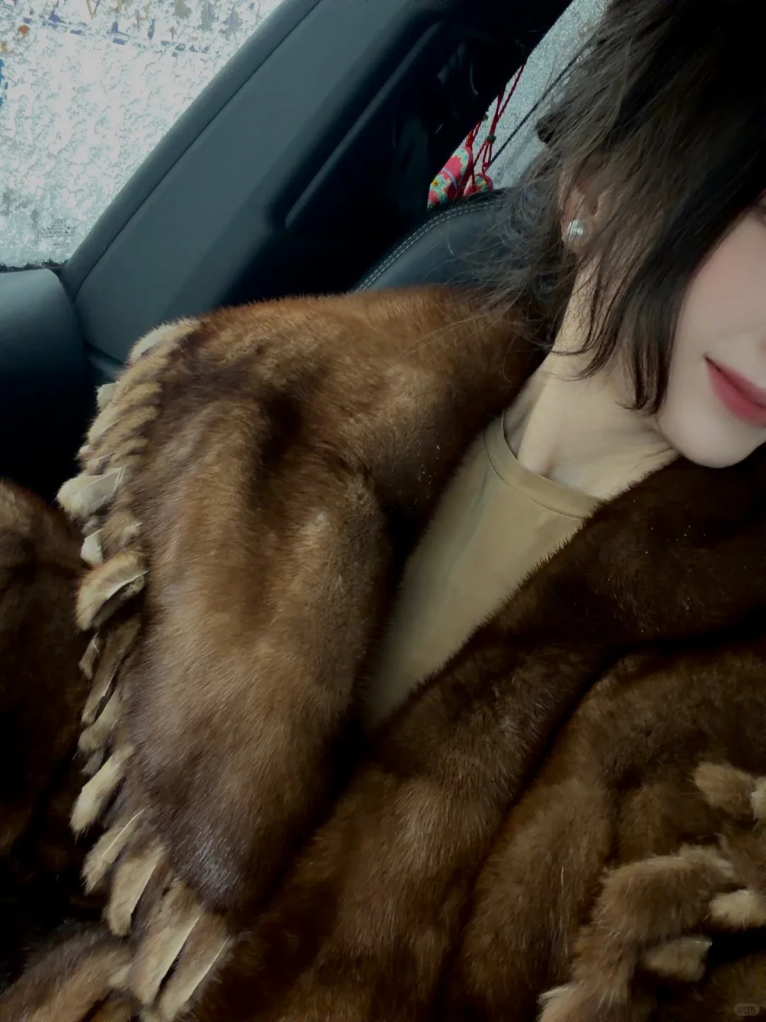 中年少妇 不漂亮但只有一点点气质哈哈哈