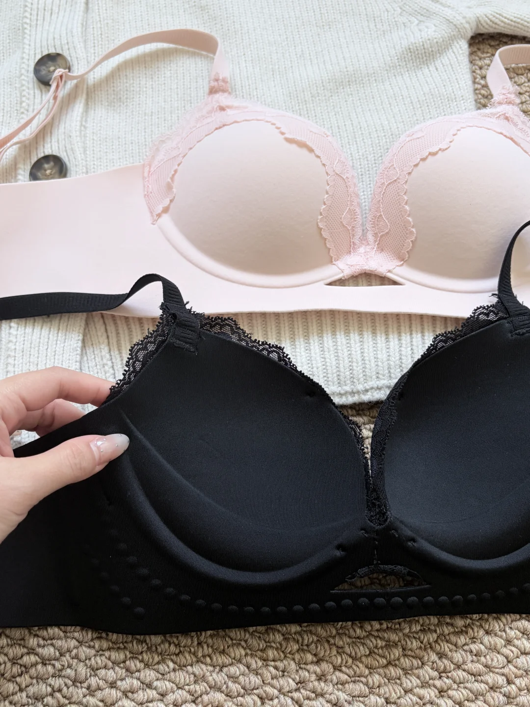 live实况！小胸老婆的聚拢内衣👙