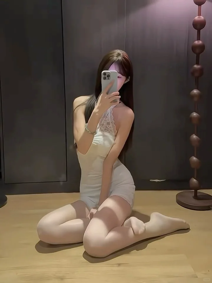 绝了！这身才是「纯欲天花板」✨