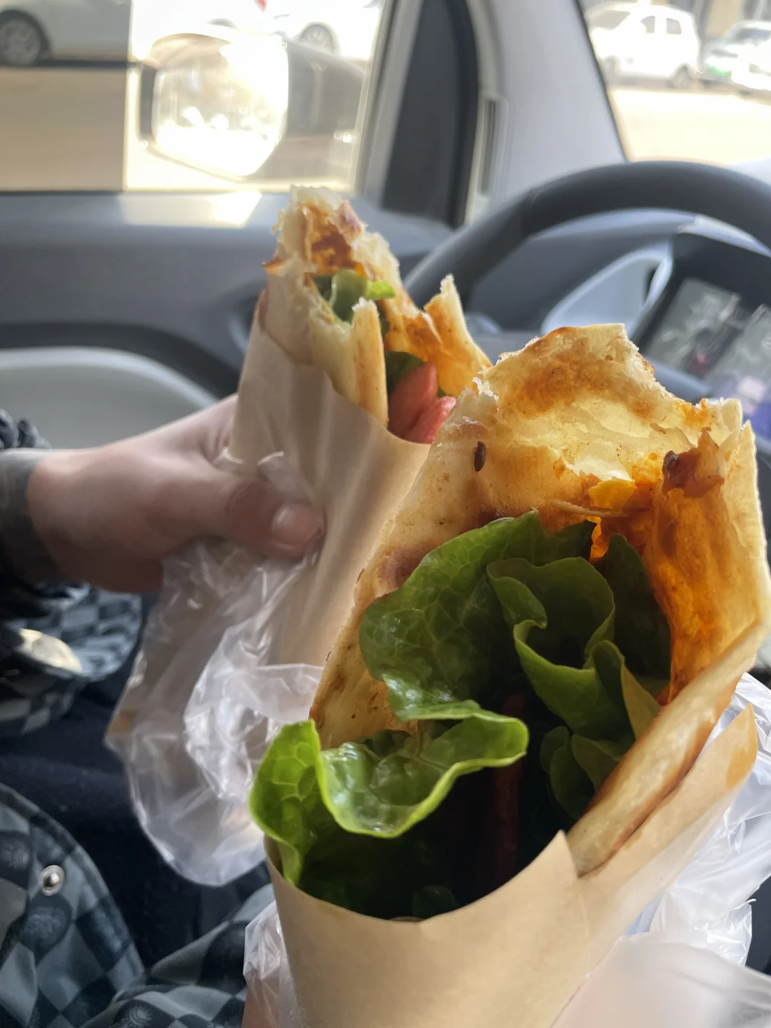 邹城唐村吃什么～烤炉鸡蛋灌饼