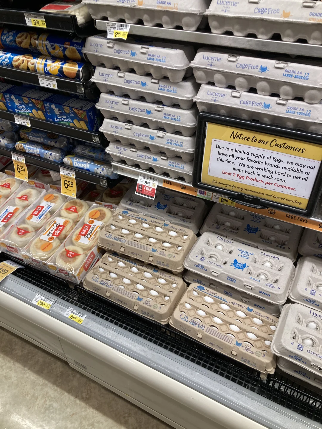 ۸ | ڼSafeway