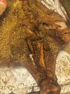 花了700吃了烤全羊