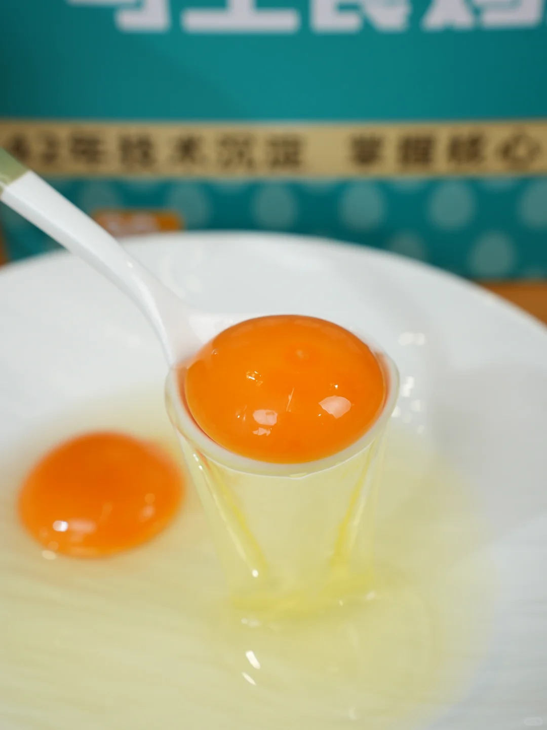 这样的可生食黑鸡蛋,50枚一大箱只要两位数